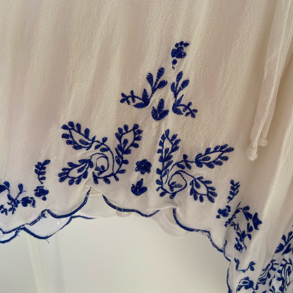 White drawstring dress - Picture 2 of 5